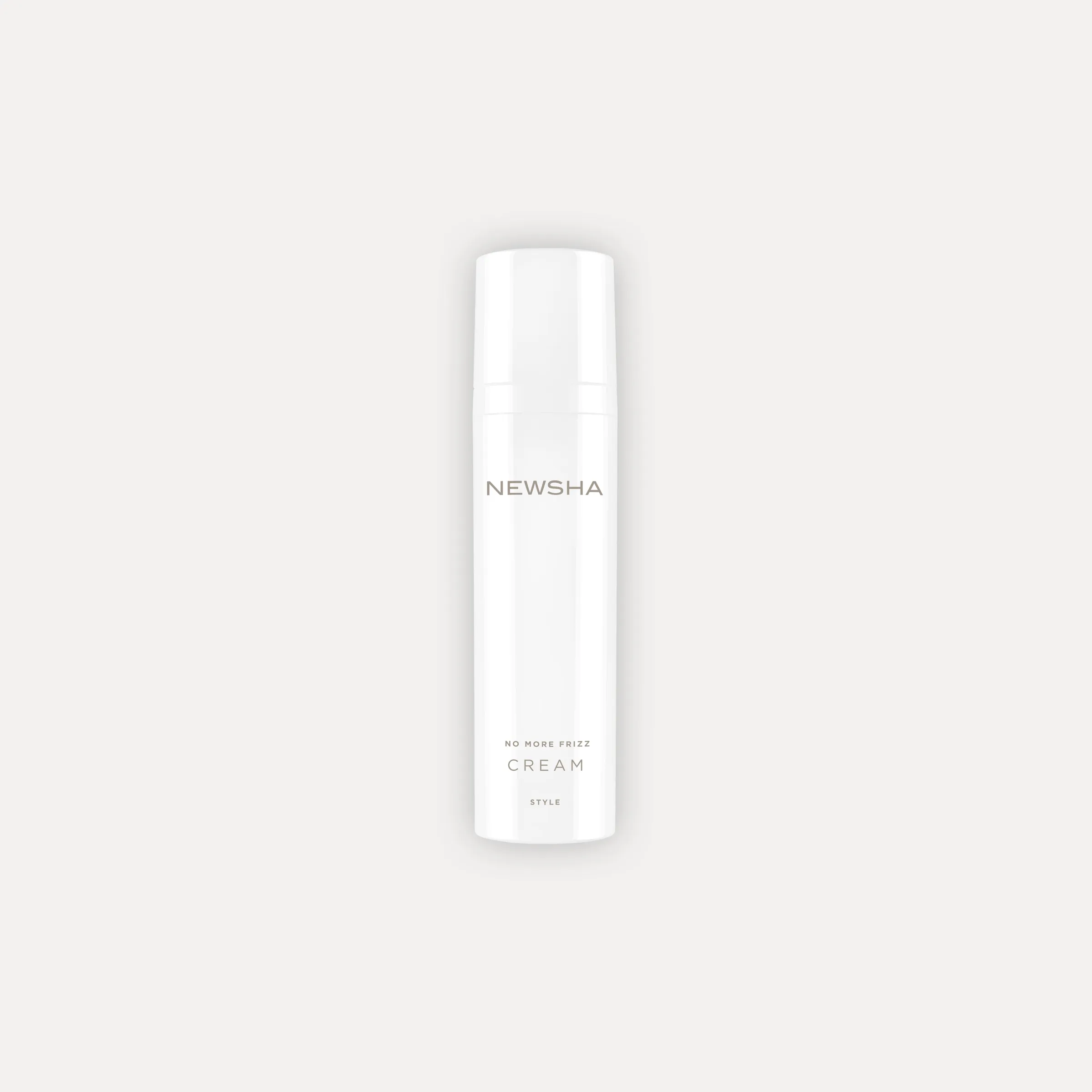 NEWSHA No More Frizz Cream als minimalistisches Produktbild vor hellem Hintergrund.